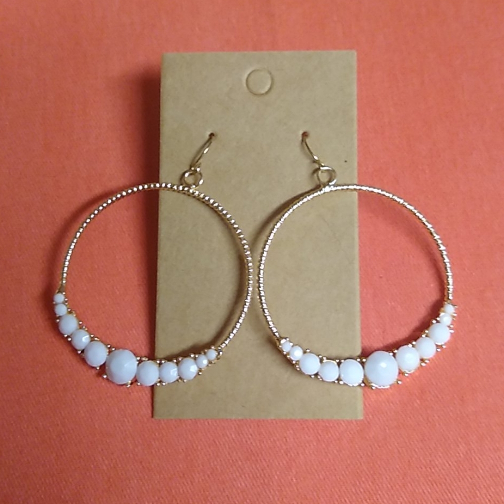 😻 3 For $15 Stamped Look White Gem Hoop Dangles